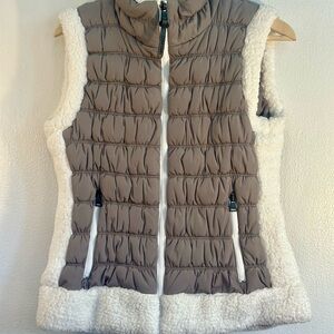 Calvin Klein Performance Quilted Vest in Taupe and Cream